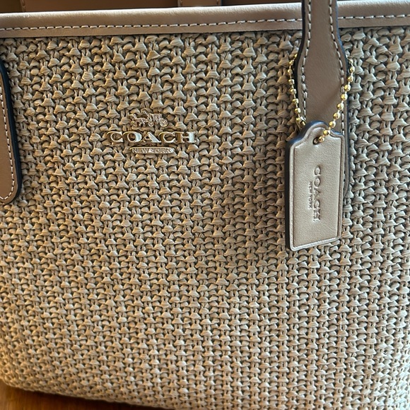 Coach straw, mini city tote - NWT - Picture 3 of 9